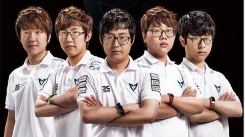 Leviatán 宣布 Desmo 晋升为主教练，接替 itopata 的职位