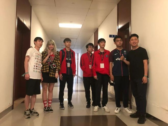 s1mple吐槽Valve对CS新版本的消极怠工态度